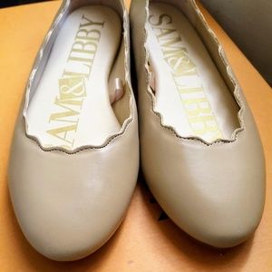 Sam & Libby Nude Flats Sz 7.5